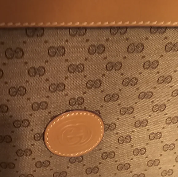 Gucci Microguccissima Vintage Leather Pouch- (COA) Certificate - Picture 3 of 16